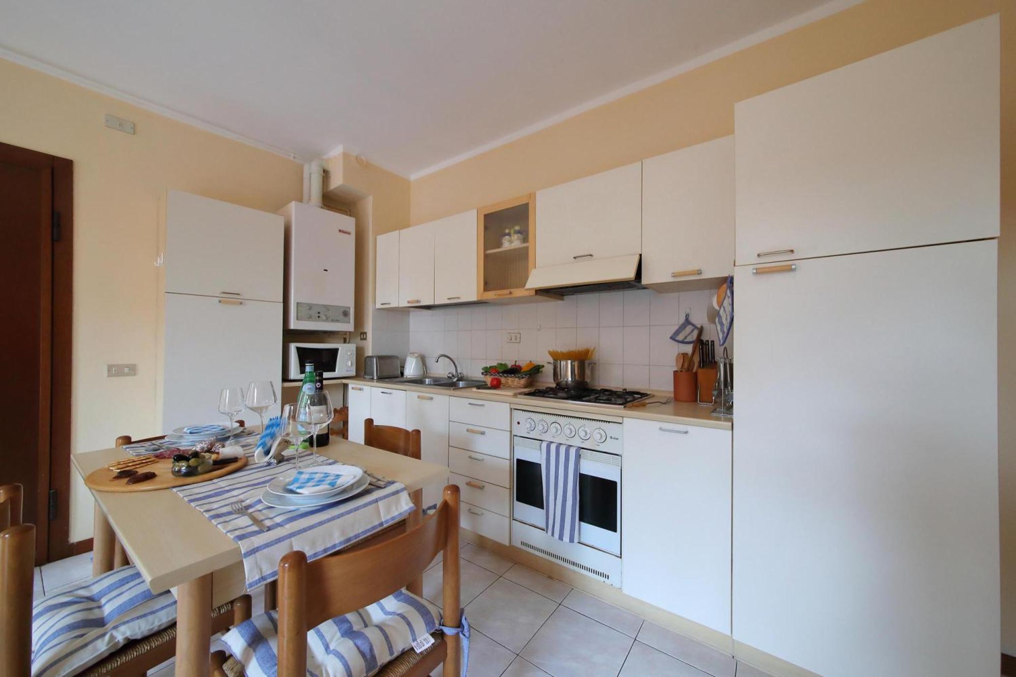Petalo Bianco 100M From Lake - Happy Rentals บาเวโน ภายนอก รูปภาพ